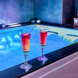 Appart hôtel Spa&jacuzzi- Le Domaine de la Tour